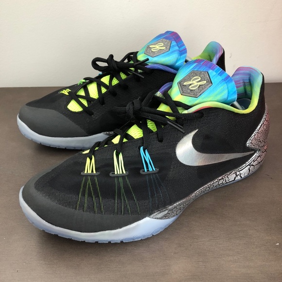 nike hyperchase 2018